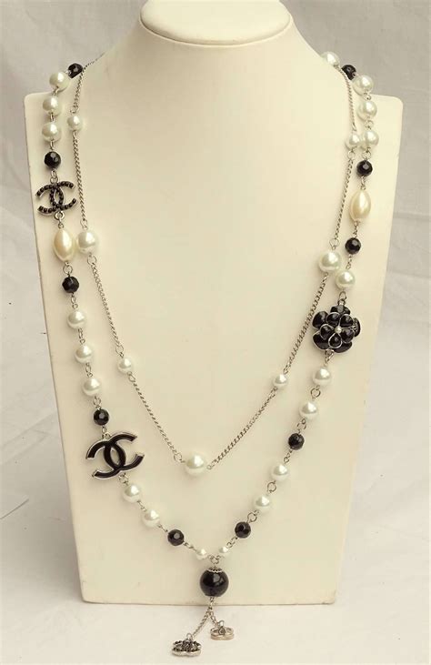 sautoir imitation chanel